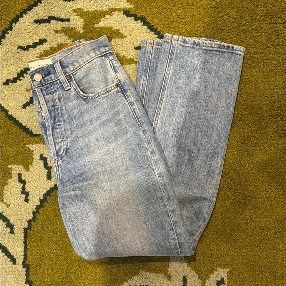 Aritzia Denim Forum Arlo Straight Jean